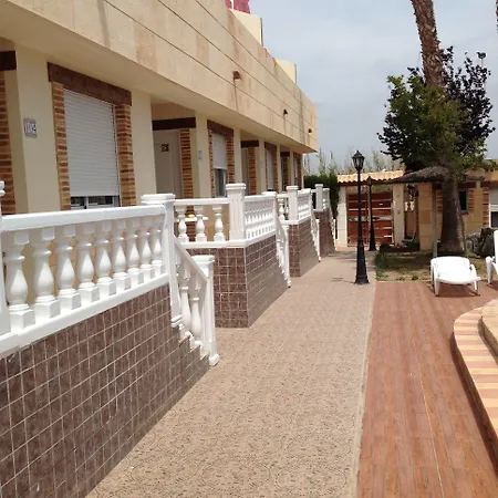 Laguna Salada Apart Otel