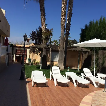 Apart Otel Laguna Salada *