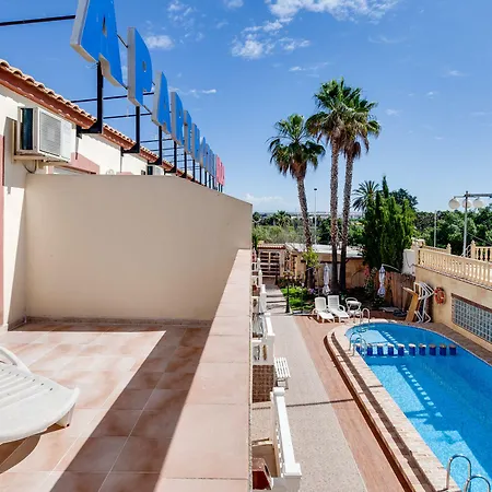 Aparthotel Laguna Salada Los Altos