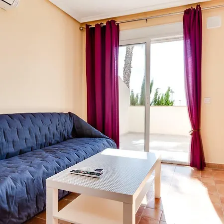 Laguna Salada Apart Otel *