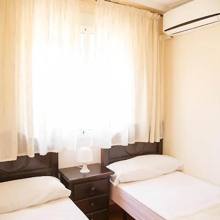 Laguna Salada Apartahotel *